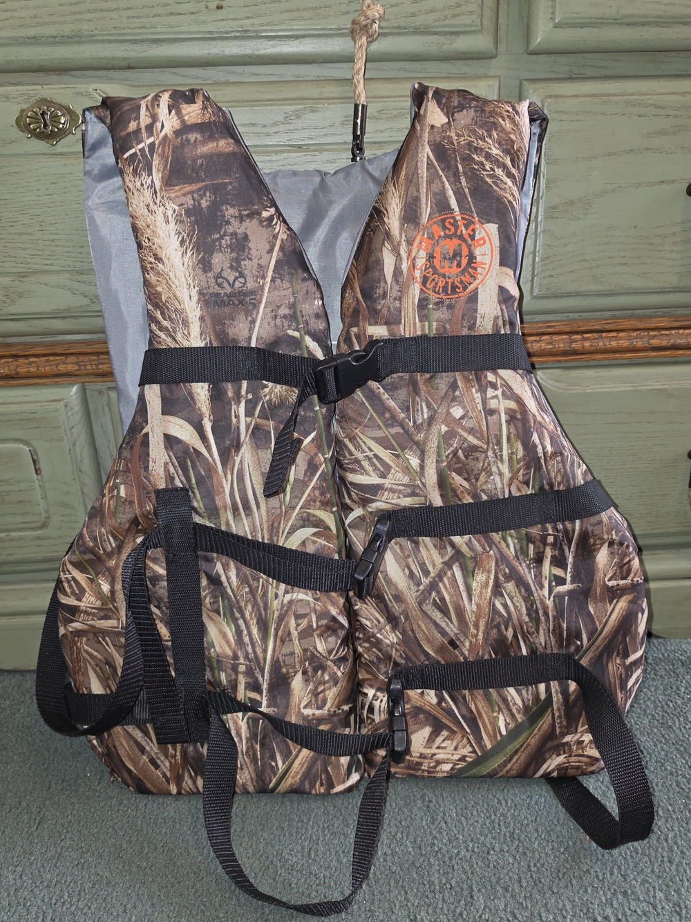 Mossy Oak Camouflage Life Vest - Men